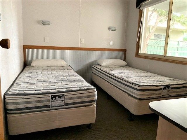 Nagambie Caravan Park - Newly Refurbished Home