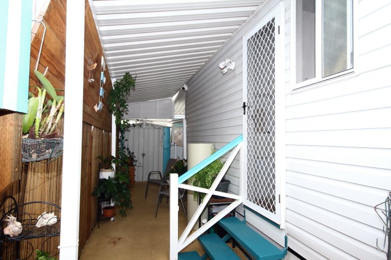 The Palms Village - Over 50’s pet friendly lifestyle village