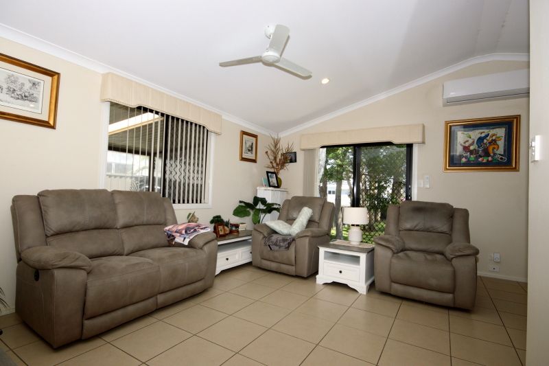 The Palms Village - Over 55's pet friendly Lifestyle Village