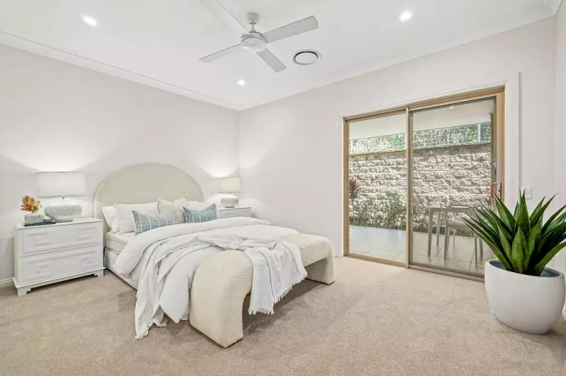 North Facing villa with multiple entertaining options