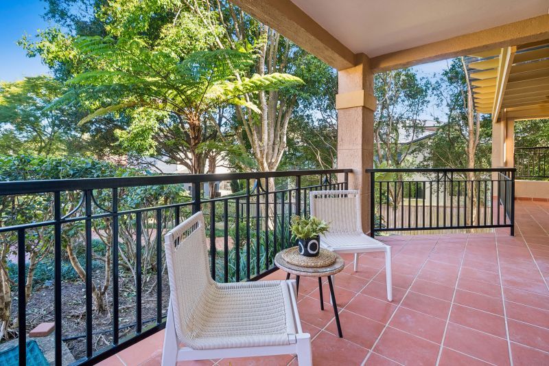 Stunning fully refurbished retirement living apartment! Open for inspection Friday 10am to 11.30am or by appointment.