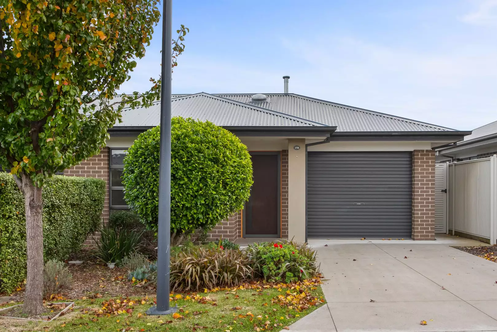 158/236-238 Waterview Boulevard, Craigeburn