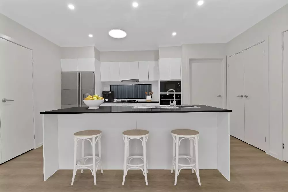 93/5 Harmony Chase, Clyde North