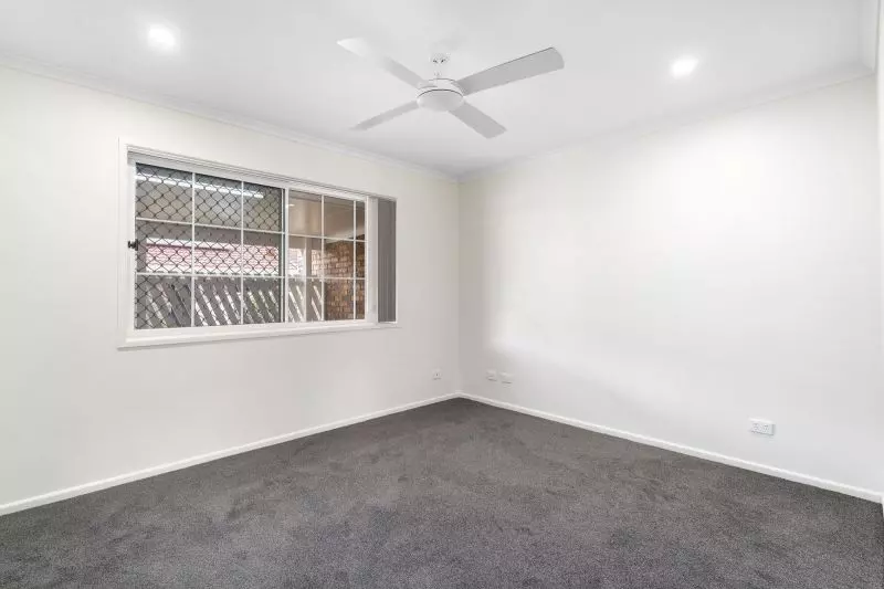 Retirement living at its best, located in a sought-after community.