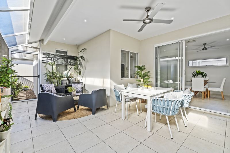 Bright, Spacious Home with Alfresco Living