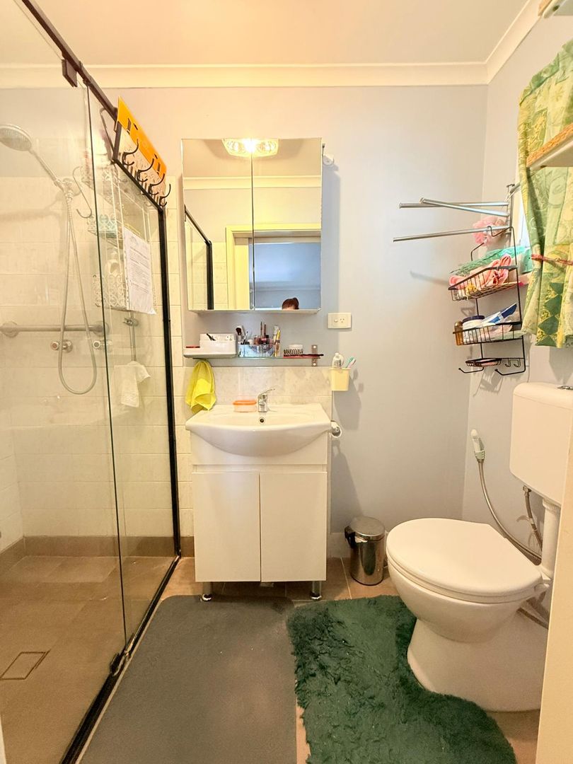 3 Bedroom Home in an Over 50's Living gated complex with Modern Facilities 