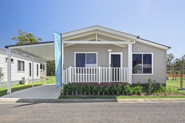 BRAND NEW THREE BEDROOM WILL IMPRESS