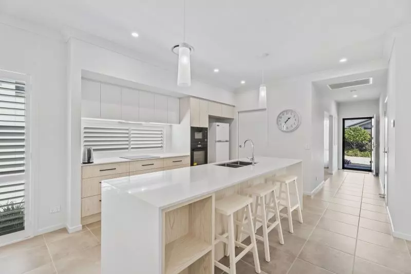 Site 397 - Established Berwick F1