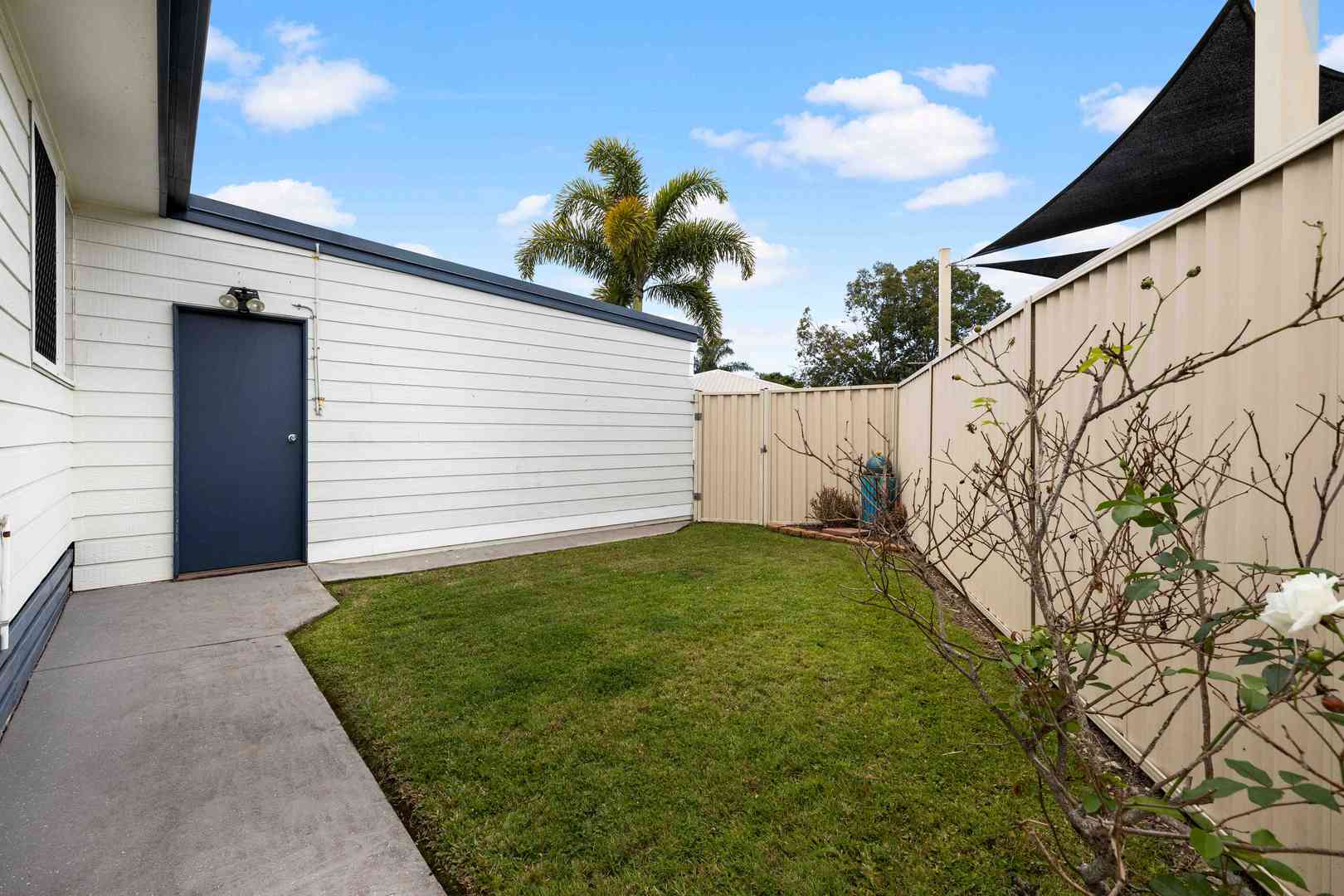 Beautifully presented property with Double Garage, fresh paint and DOG Friendly too.
