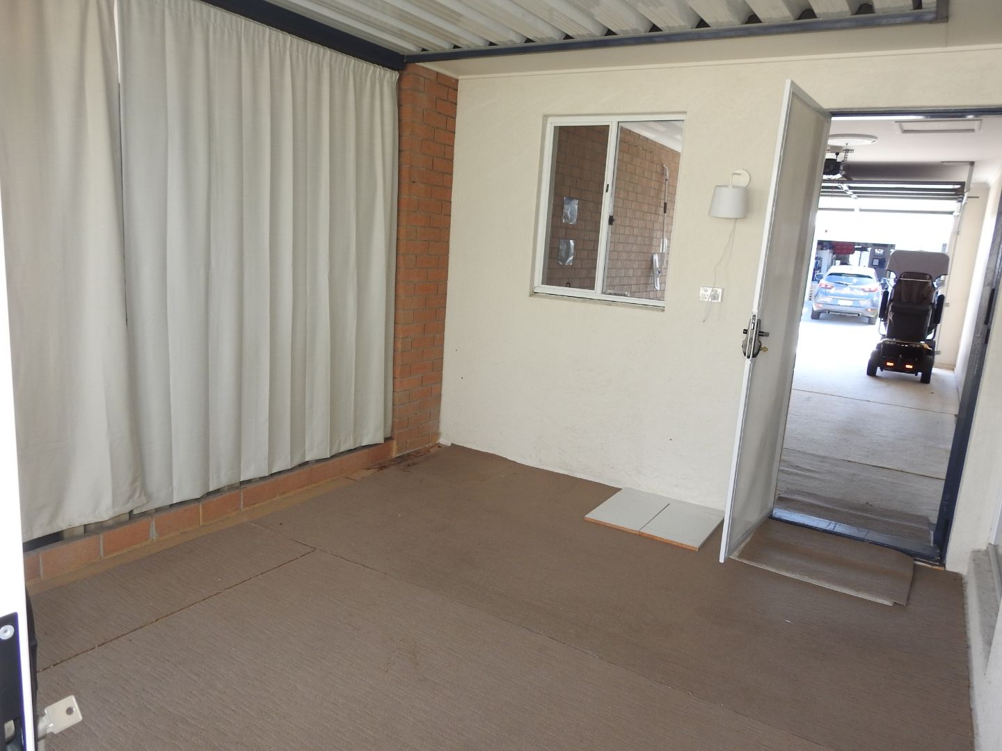 Beautifully presented, tidy 3 bedder.