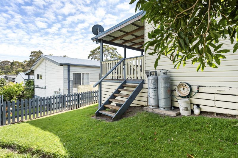 Lakeside Living with Stunning Water Views