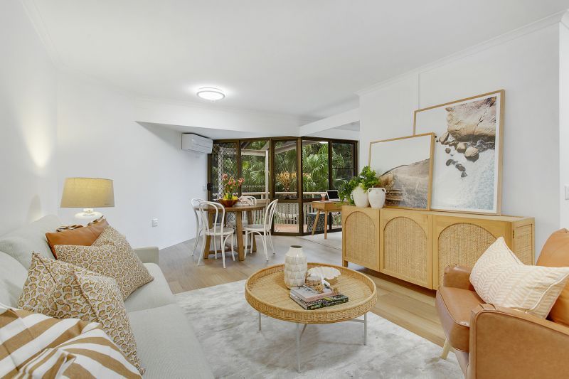 Cozy conveniently located one-bedroom apartment