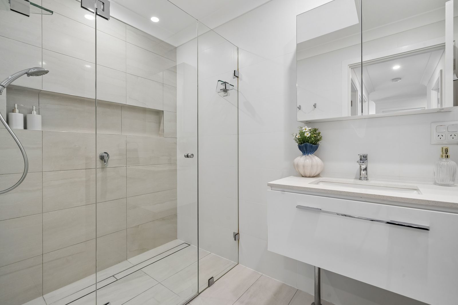 47/10 Minkara Road Bayview, NSW 2104