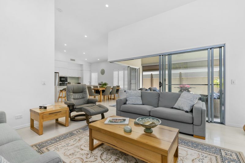 Site 230 - Established Peregrine