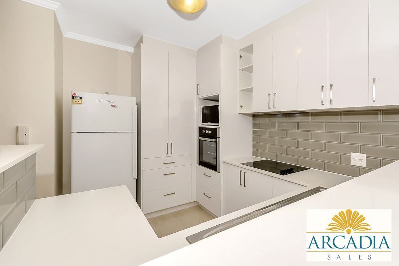 ARCADIA WATERS SWANBOURNE - 3 Bedroom 2 Bathroom Sensation