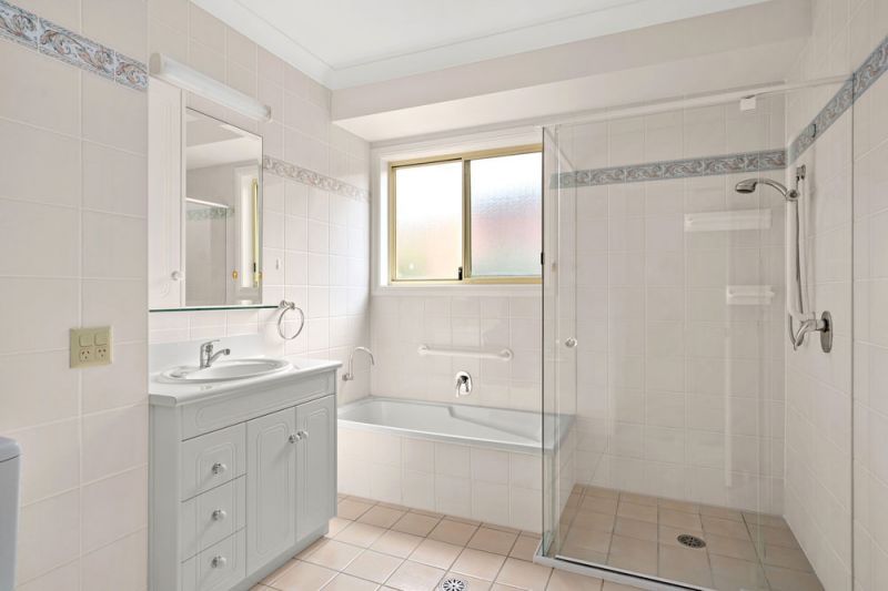 Live your retirement dream in a premium location!