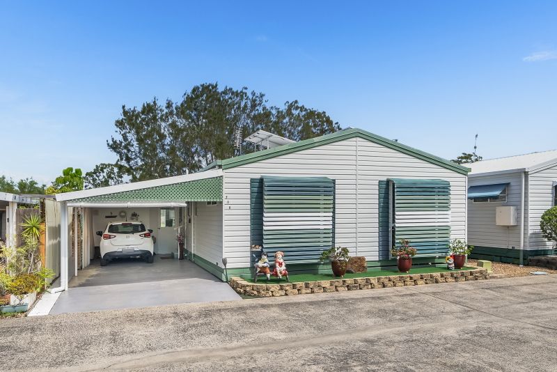 Banksia Waters - Lifestyle Village perfect for the Over 50's