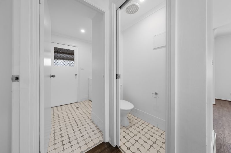 Two Bedroom Home - Fresh Modern Kitchen!