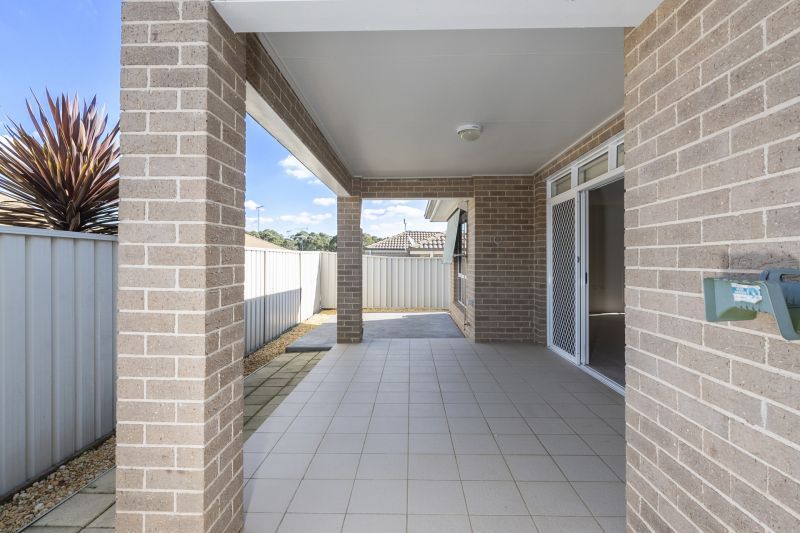 Waratah Highlands Retirement Village - 2 Bedroom plus Study lovely villa