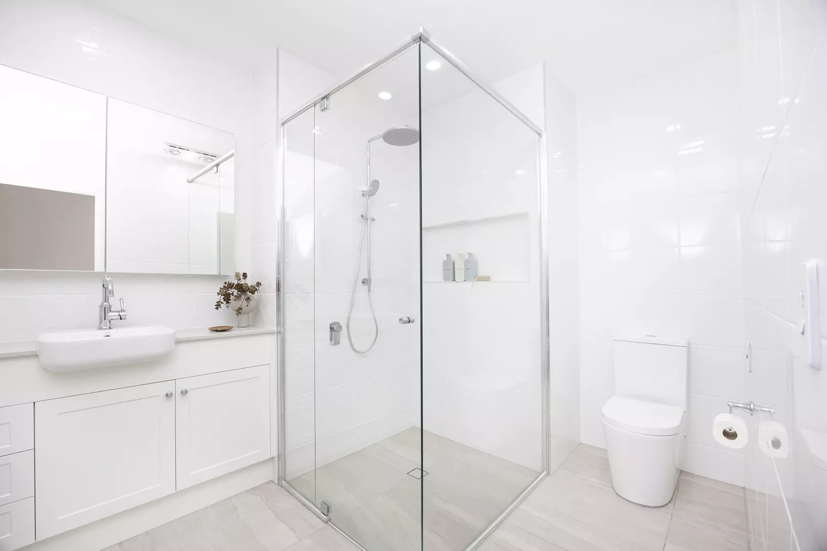 Designer Living in Prime Location