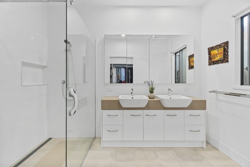 Site 55 - Established Crest Mare