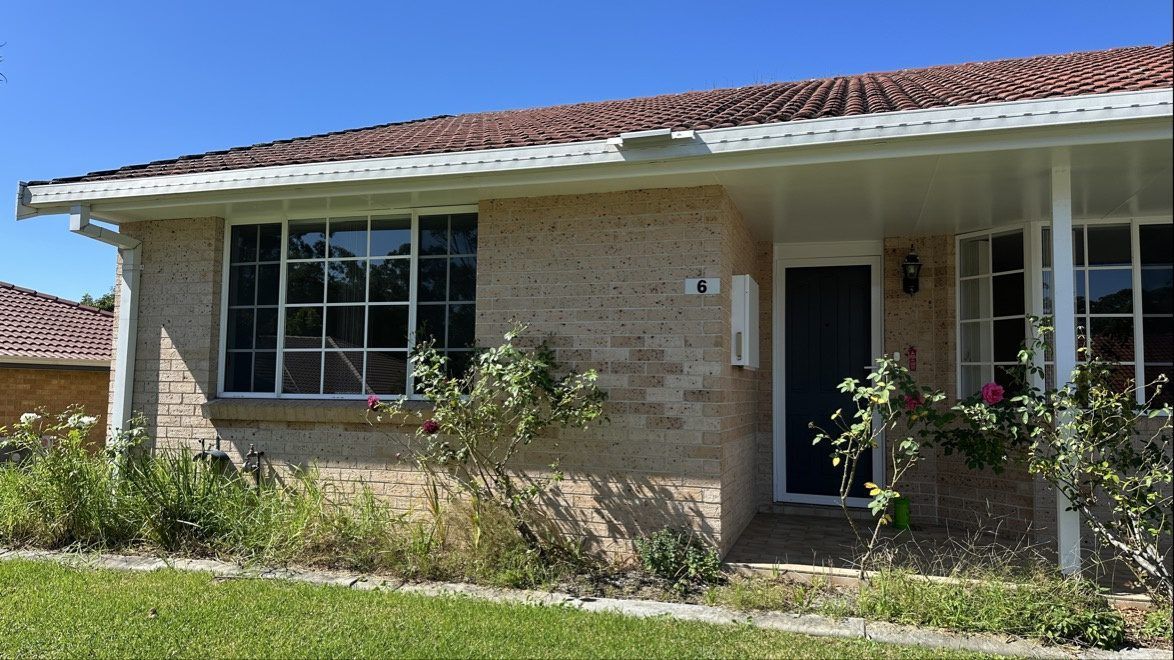 Freshly updated - move in now - Villa 6