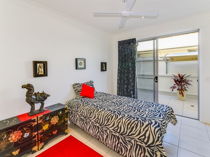 Stately elegance without downsizing