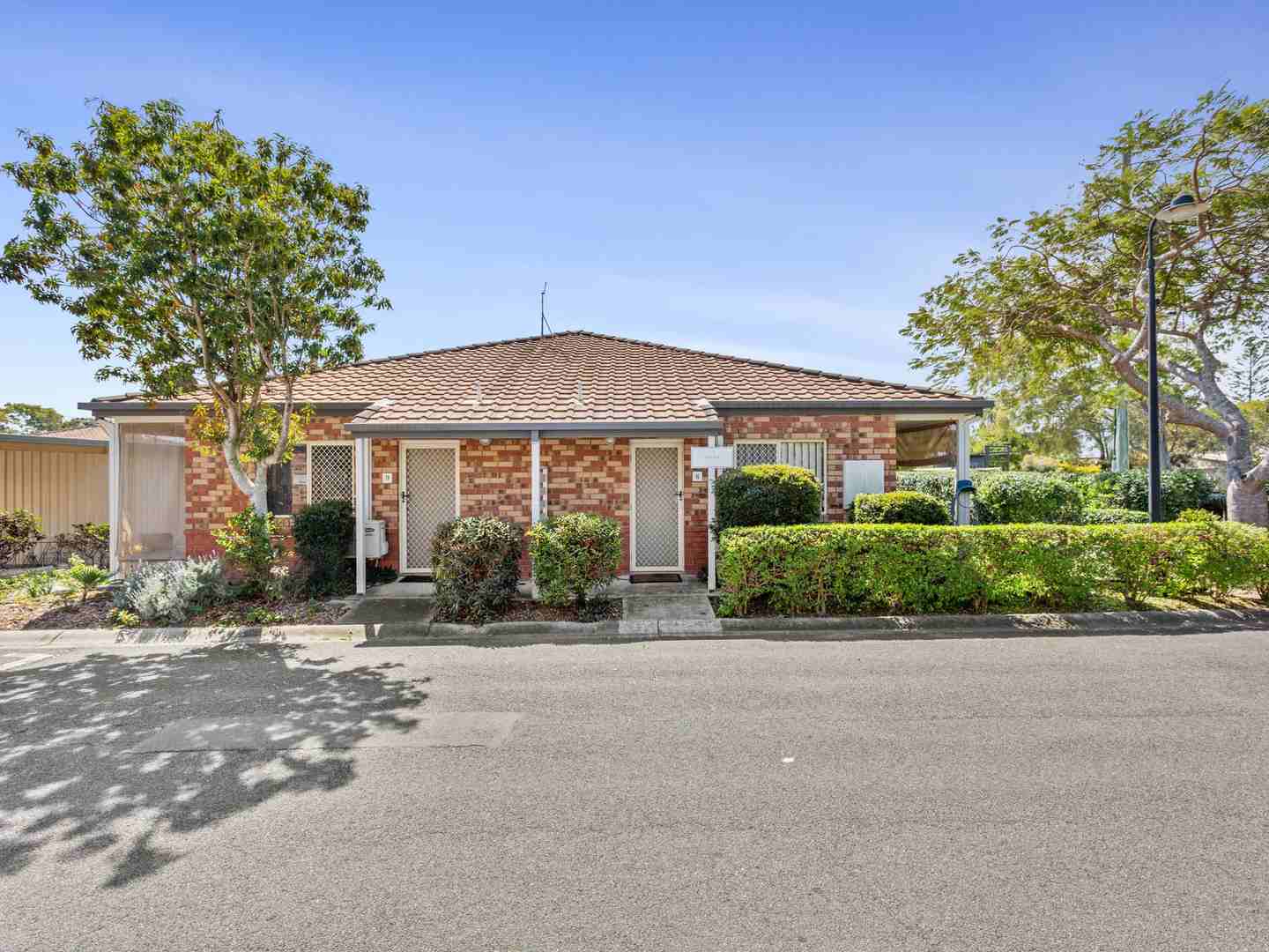 Affordable Independent Retirement Rental Living- OXFORD CREST BEACHMERE WATERS