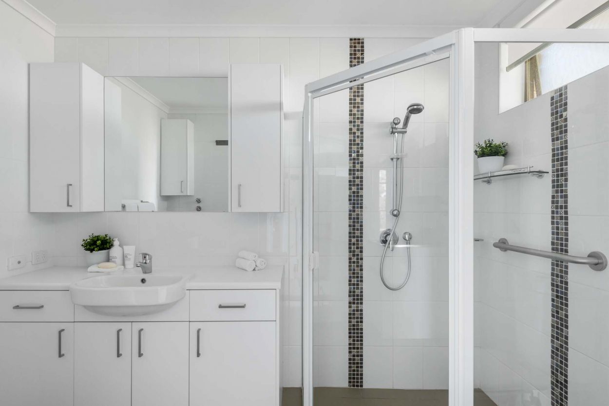 1 and 2 Bedroom units available at Resthaven Bellevue Heights Retirement living! 