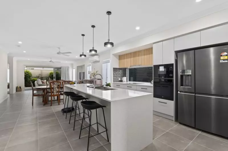 Site 155 - Established Kalbar