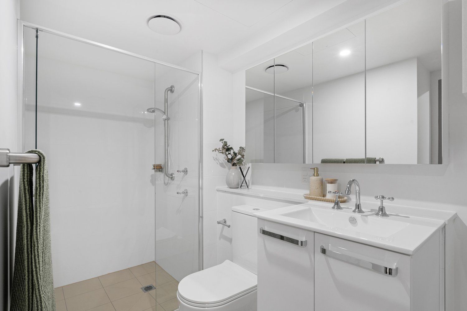 Light-Filled Studio Apartment with Skyline Views at Goodwin Village