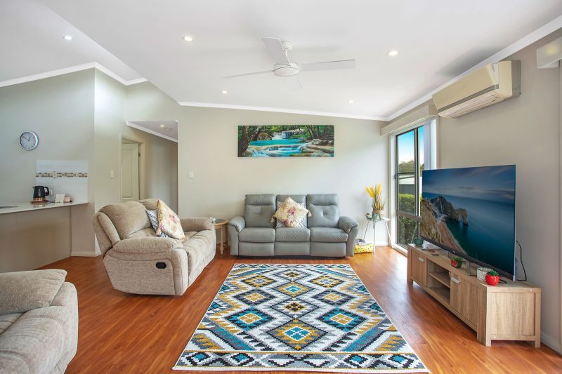 Well presented! Two bedrooms with Study & Second Bathroom with Bath