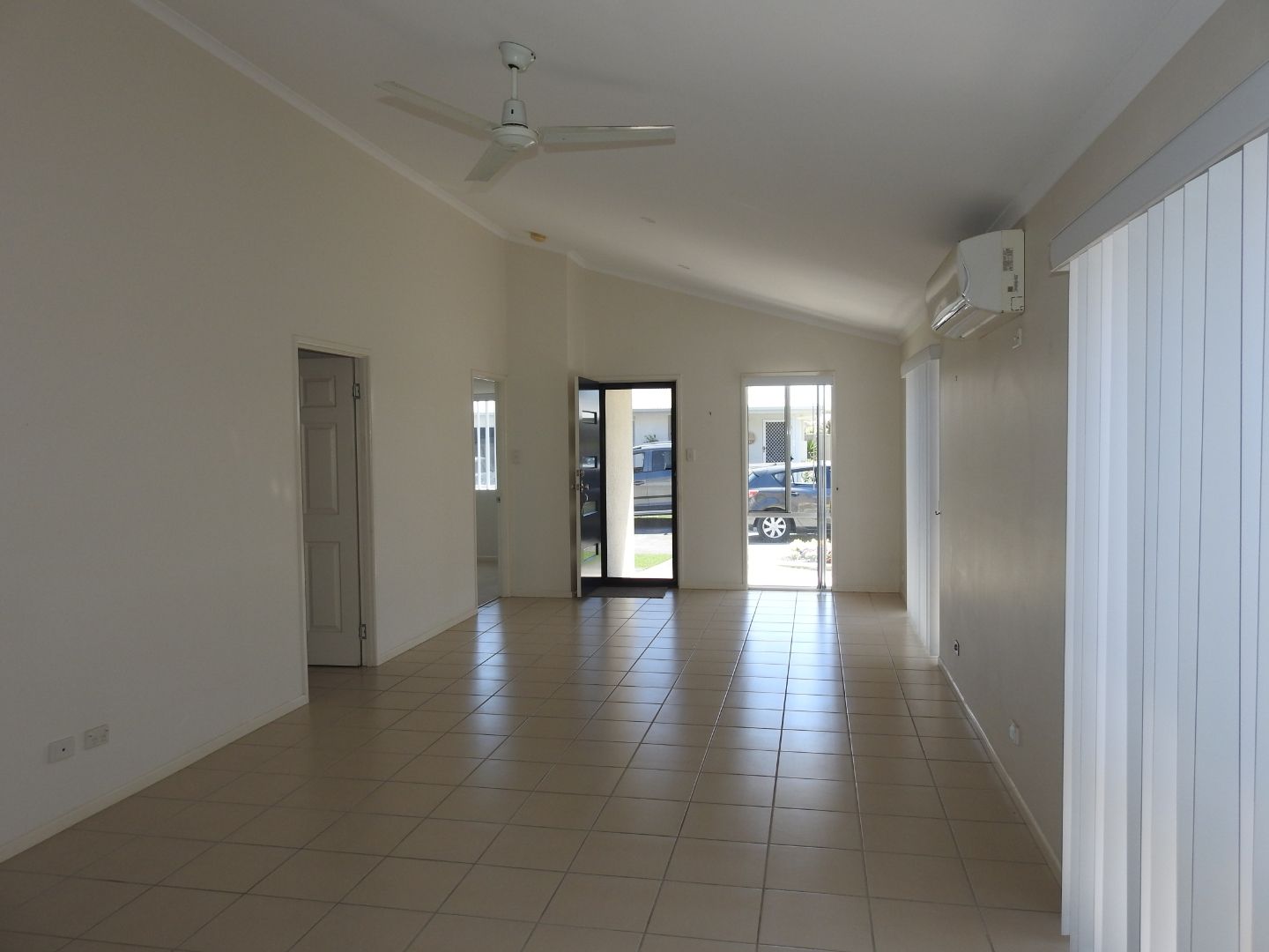 Beautifully presented, tidy 3 bedder.