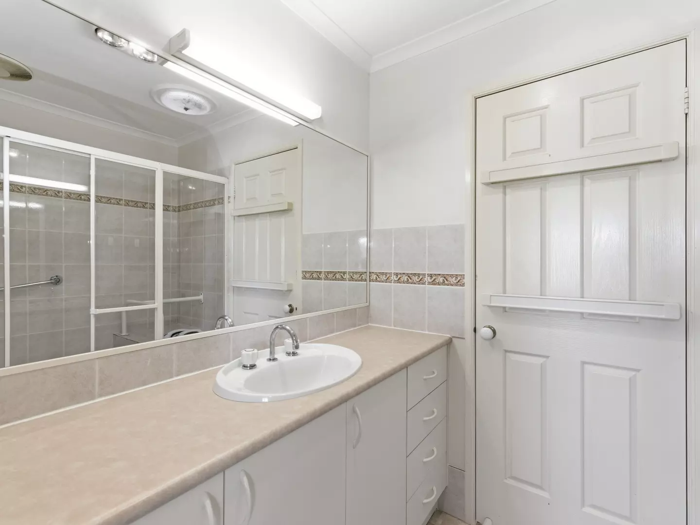 Desirable Location in a peaceful resort