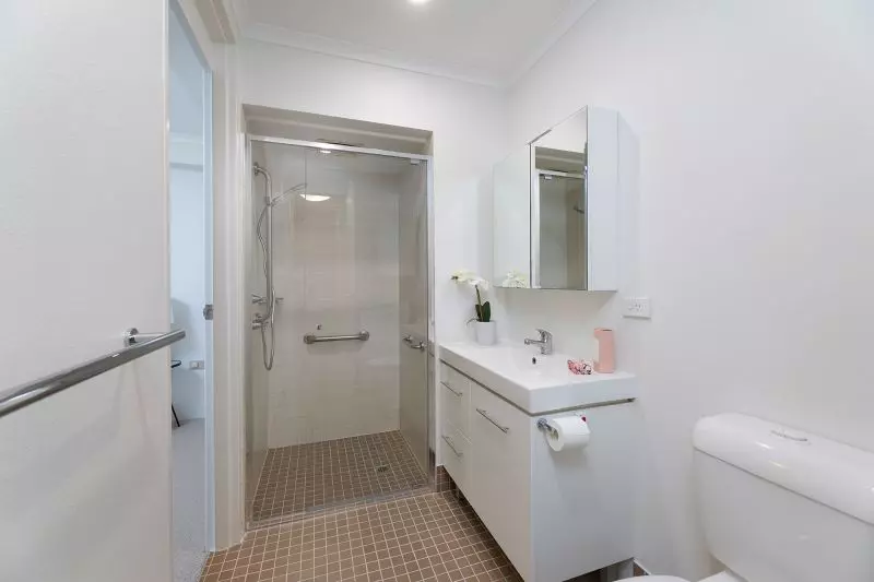 [UNDER OFFER] One bedroom Serviced Apartment at Willandra Village with waterfall view