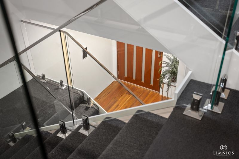 Seaside Living At It's Best!