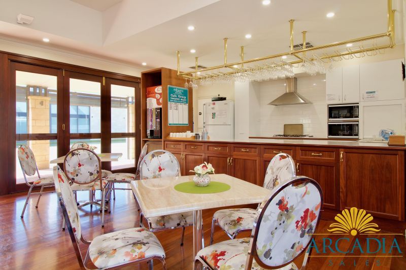 ARCADIA WATERS MANDURAH - Light & Bright, Carol 02 Design