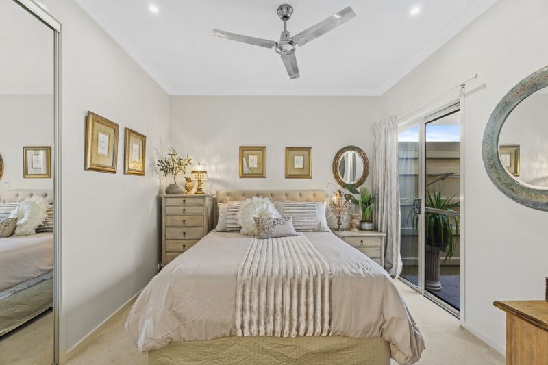 Refined Living – Elegant Two-Bedroom Haven