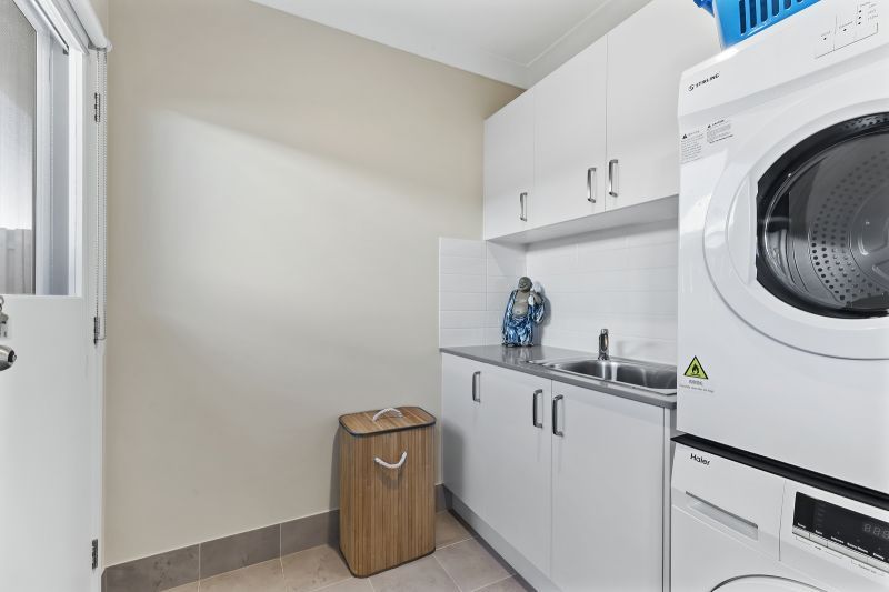 Tranquil Two Bedroom Home + Study
Features carefully considered inclusions – ready for you to move into now!