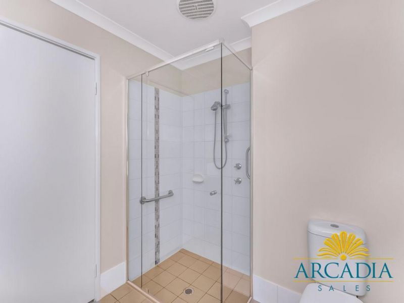 ARCADIA WATERS MANDURAH - Light & Bright, Carol 02 Design