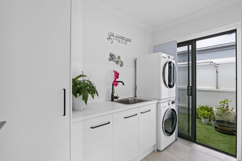 Site 135 - Established Kalbar