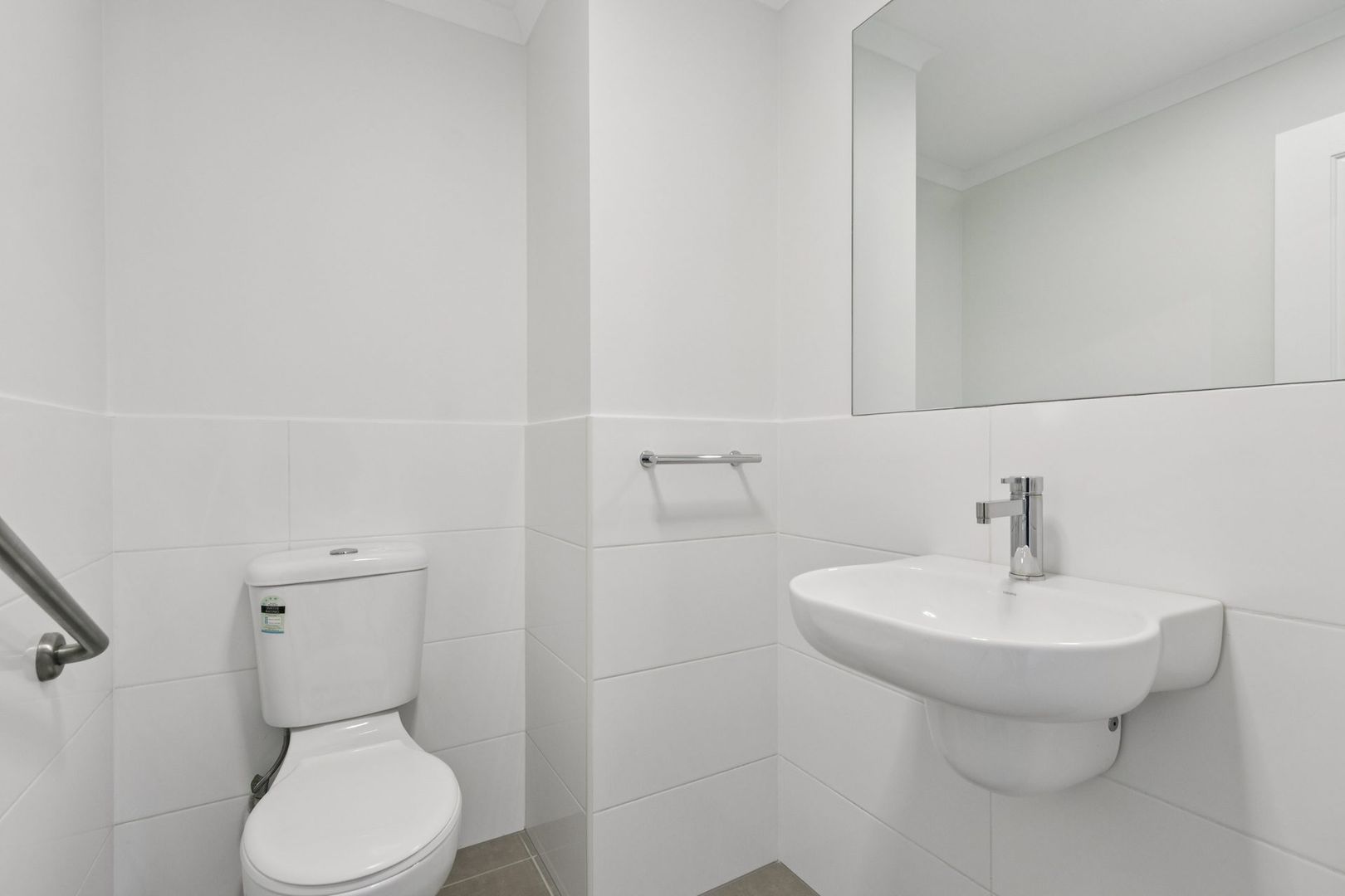 Bright, Spacious and Ready to Move In