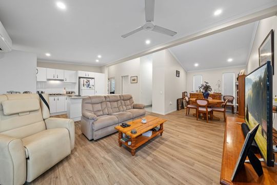 Relaxed Modern Living!