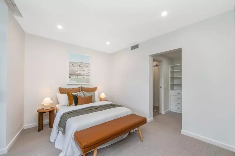 Refurbished Two Bedroom, Ground Floor Apartment with Large Balcony.