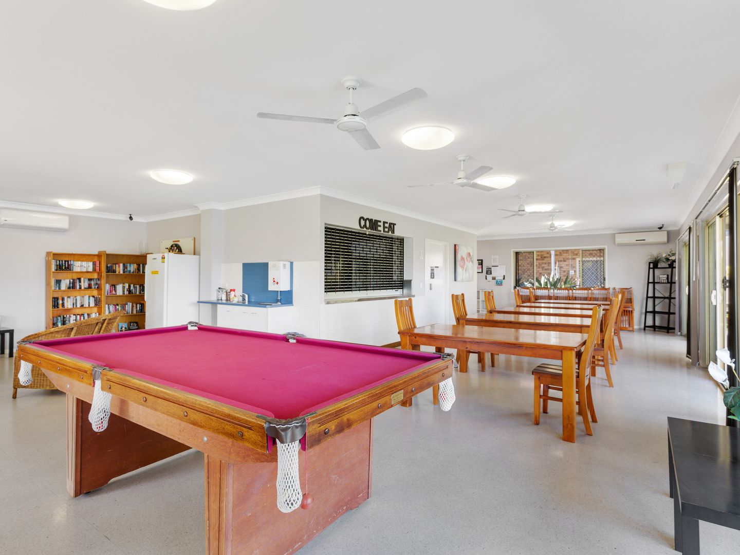 Affordable Independent Retirement Rental Living- OXFORD CREST BEACHMERE WATERS