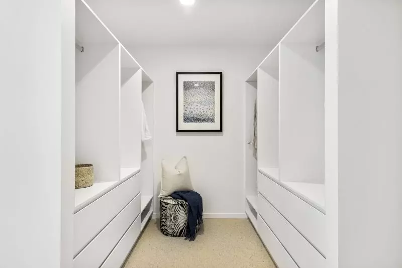 Apartment 529