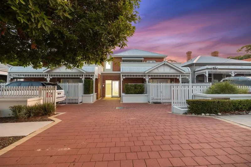 Luxury Federation Residence