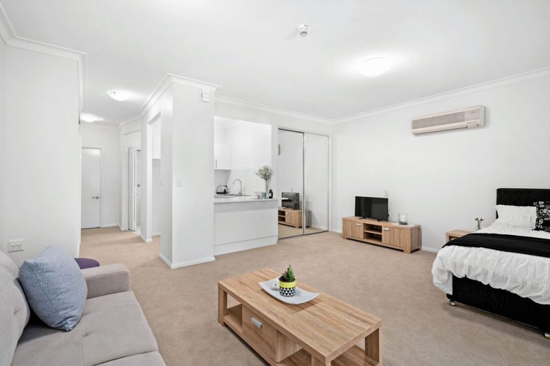 Rose Garden Ground Floor Apartment & North Facing