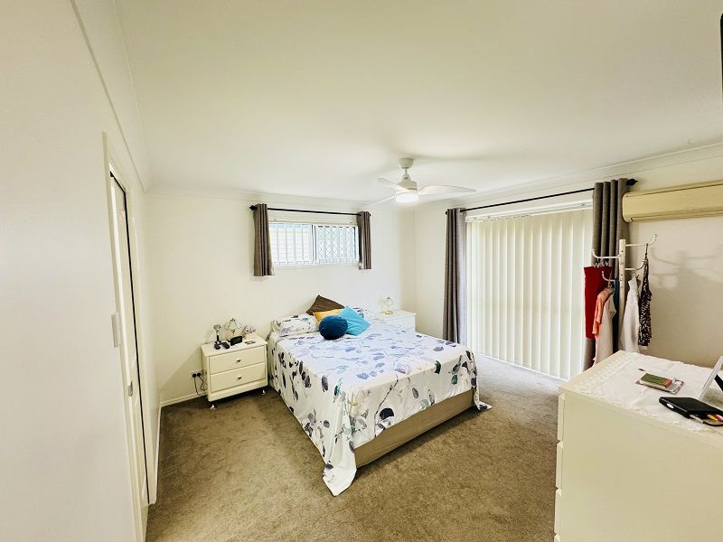 Beautiful 3 Bedroom Home - GREENBANK GARDENS