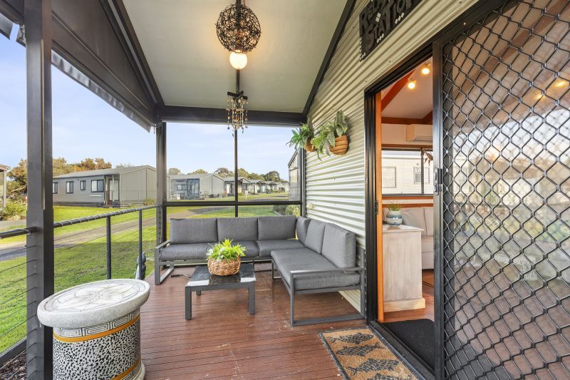 Relaxed Scenic Living – Three Bedroom Home with Outdoor Entertaining